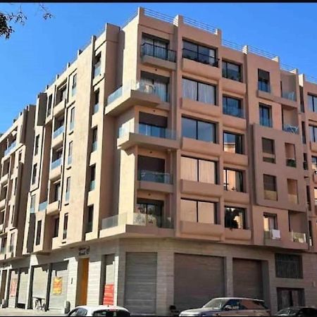 Modern Luxury Retreat: 2-Bedroom Apartment In The Heart Of Marrakech Марракеш Екстер'єр фото
