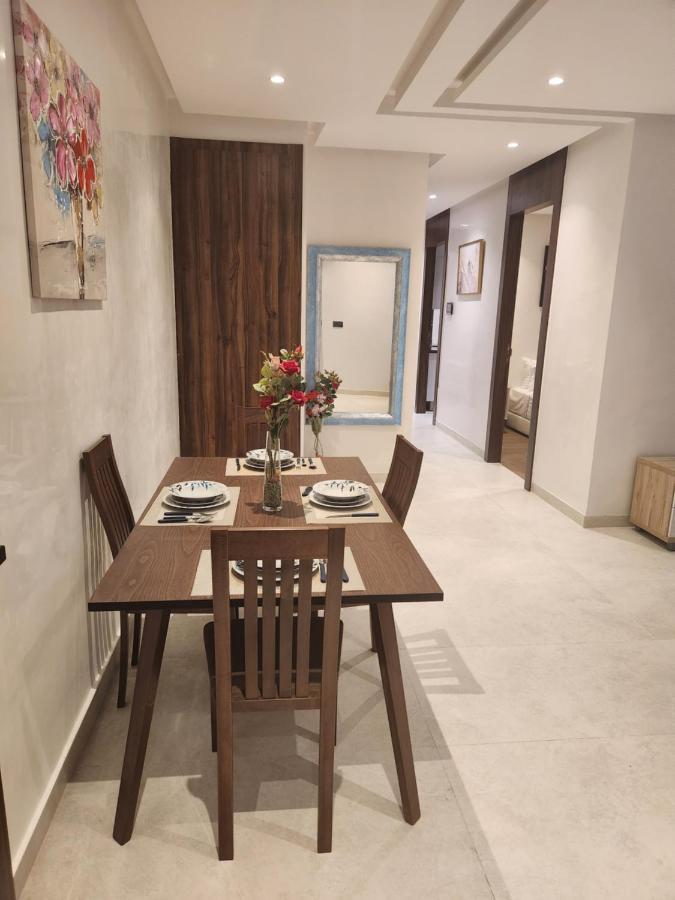 Modern Luxury Retreat: 2-Bedroom Apartment In The Heart Of Marrakech Марракеш Екстер'єр фото