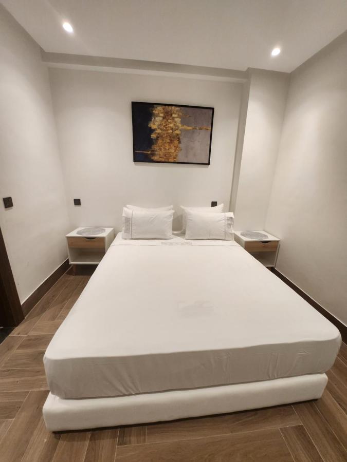 Modern Luxury Retreat: 2-Bedroom Apartment In The Heart Of Marrakech Марракеш Екстер'єр фото