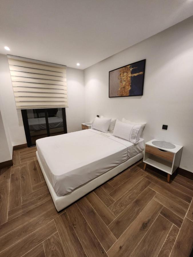 Modern Luxury Retreat: 2-Bedroom Apartment In The Heart Of Marrakech Марракеш Екстер'єр фото
