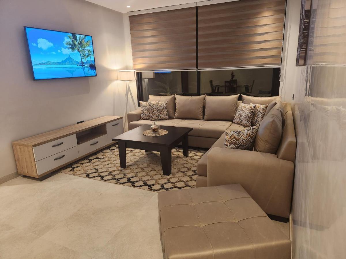Modern Luxury Retreat: 2-Bedroom Apartment In The Heart Of Marrakech Марракеш Екстер'єр фото