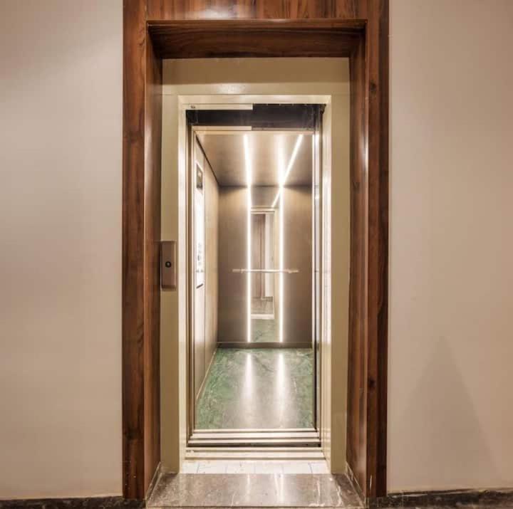 Modern Luxury Retreat: 2-Bedroom Apartment In The Heart Of Marrakech Марракеш Екстер'єр фото
